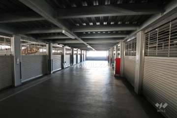 敷地内駐車場（屋内機械式）