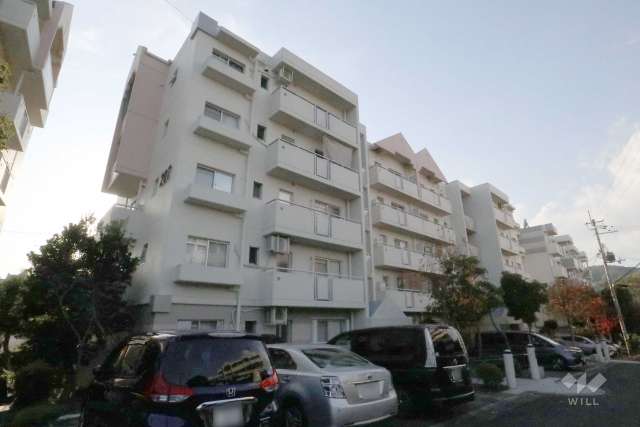 高槻阿武山二番街207号棟の外観（北東側から）