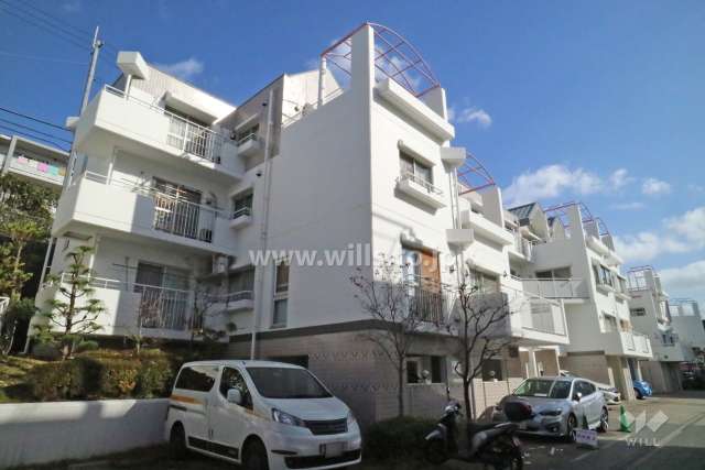 高槻阿武山一番街109号棟の外観(北西側から)