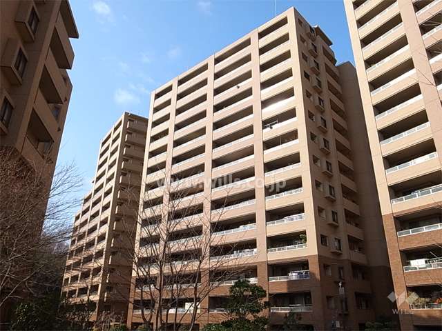 フォレストシティ千里丘の外観（東側から）　※アースコートC棟