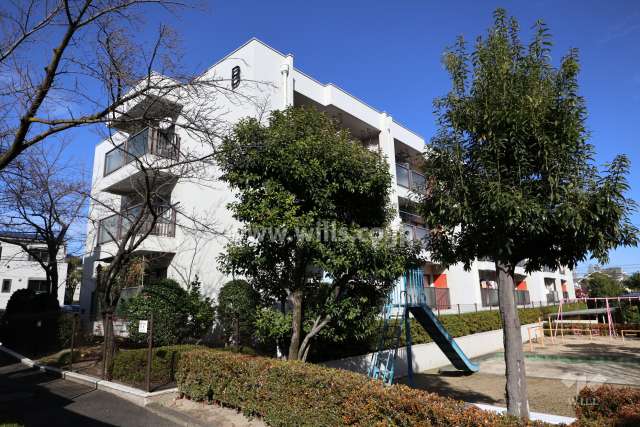 第2平和が丘住宅B棟の外観(南西方向から)