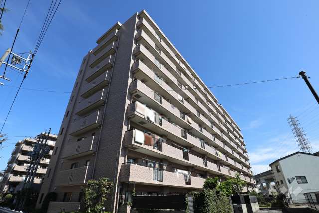 宝マンション上小田井ステーション弐番館の外観（南西側から）