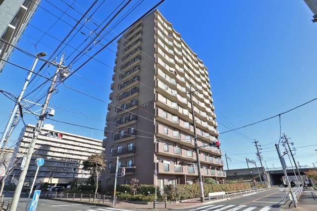 シティコーポ荒子公園弐番館の外観（南西側から）
