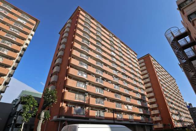 シティコーポ尾頭橋3号館の外観（南西側から）