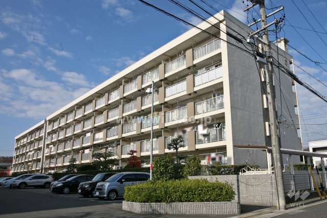 植田北住宅2号棟の外観(南東側から)