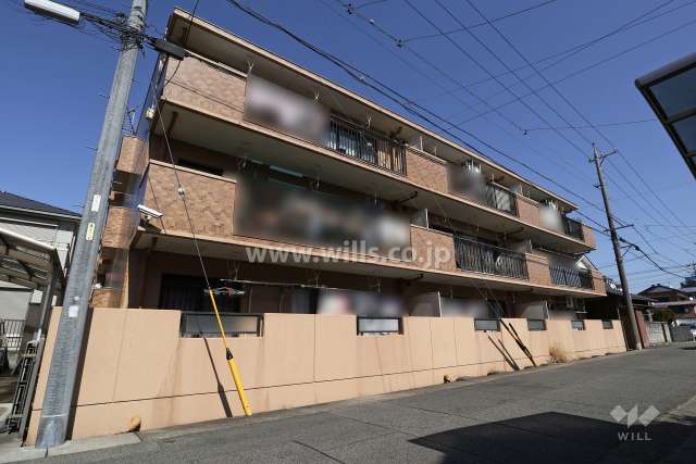 ネオハイツ楠S棟の外観（南西側から）