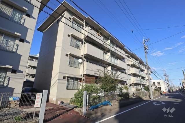 五番町住宅B棟の外観（南西側から）