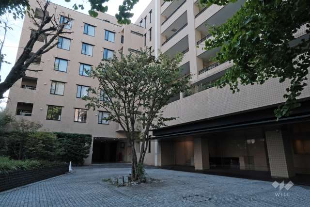 パークハウス麻布霞町の外観（北東側から）