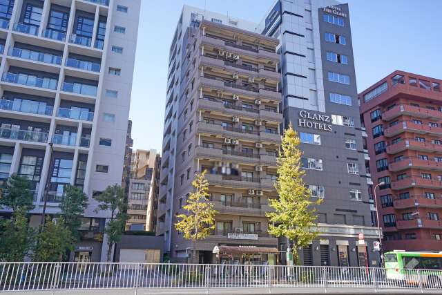 ローレル麻布十番の外観（南東側から）