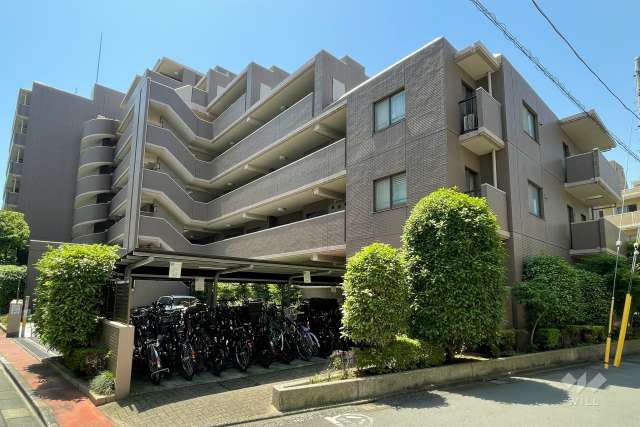 パルテール白金の外観（北東側から）