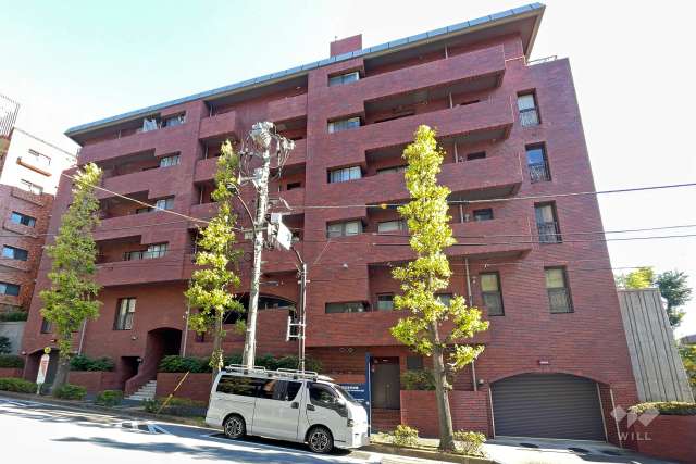 GSハイム南青山の外観（北西側から）