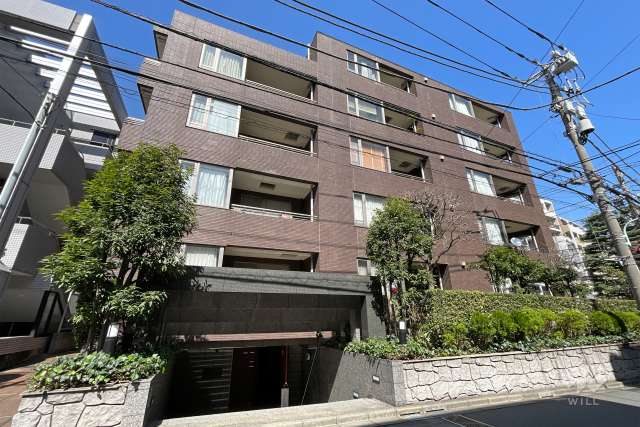 フォルム南麻布の外観（南西側から）　　