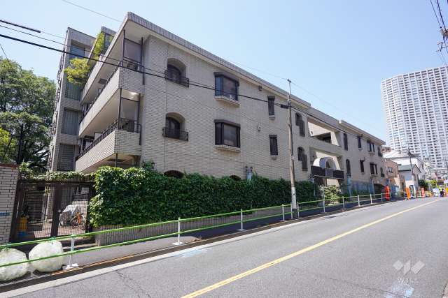 豊栄ジャルダン高輪の外観（北東側から）