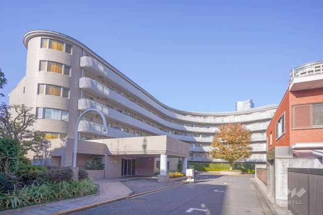 三田清風ガーデンの外観（南側から）