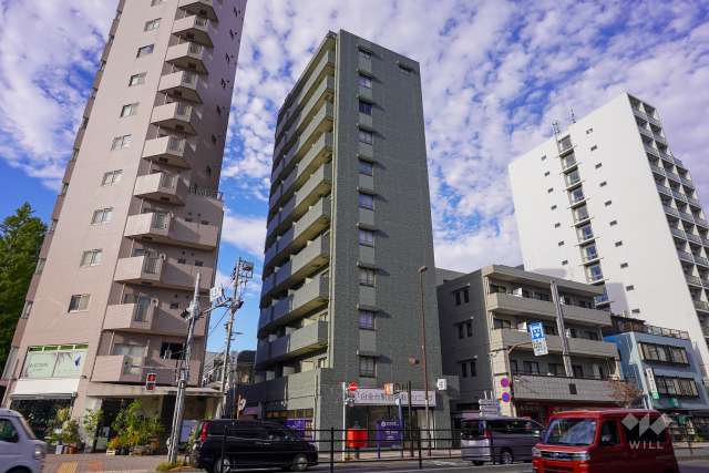 メゾンドヴィレ白金台の外観（南側から）　