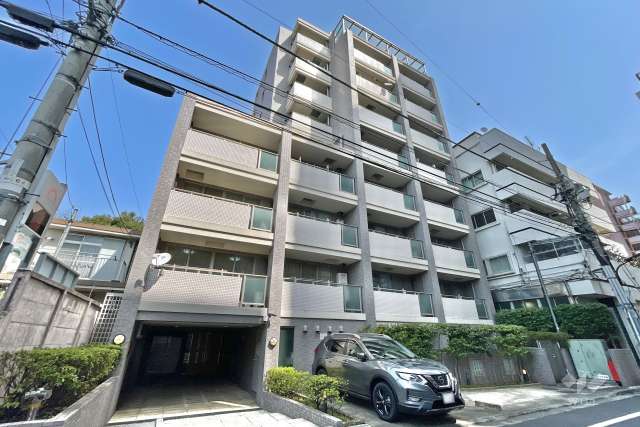 アビテ白金台の外観（南西側から）