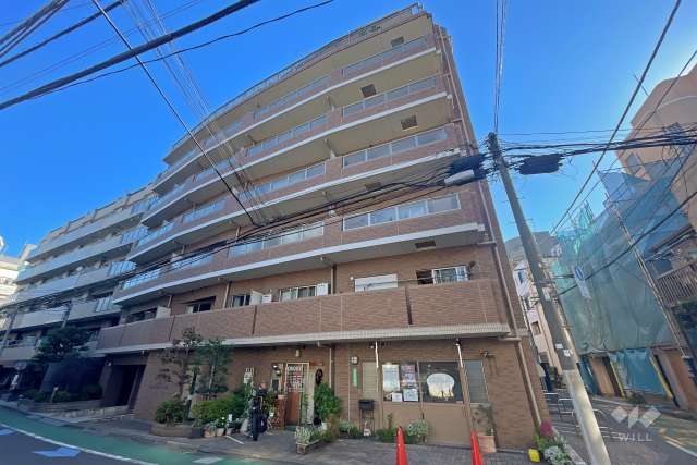 スタジオエアー白金の外観（西側から）