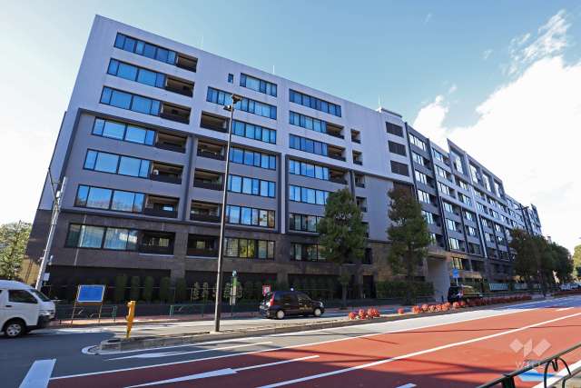 南青山マスターズハウスの外観(南東側から)