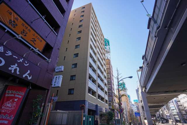 イニシアイオ西麻布の外観（北東側から）