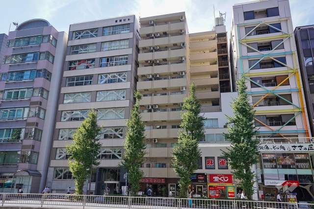 芝ダイヤハイツの外観（東側から）