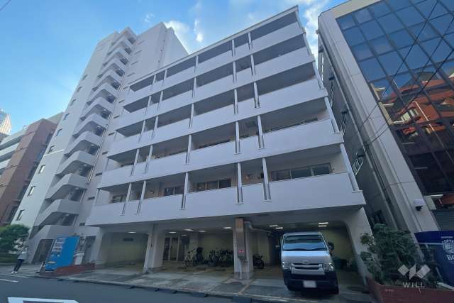 田町センチュリーマンションの外観（北東側から）