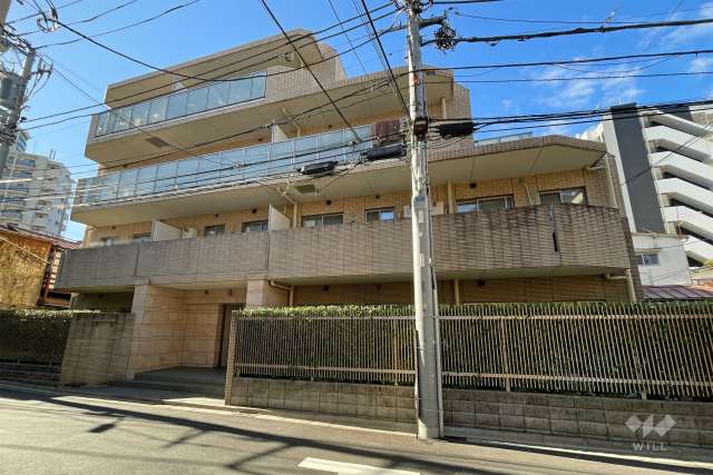 白金ハウス（白金5丁目）の外観（東側から）