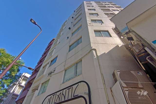 サーラ南青山の外観（南西側から）