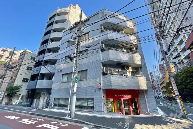 サン麻布十番の外観（南側から）