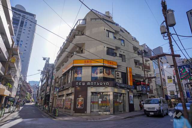 シルバープラザ麻布十番の外観（北東側から）