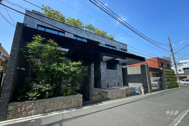 ジオ南青山の外観（北東側から）