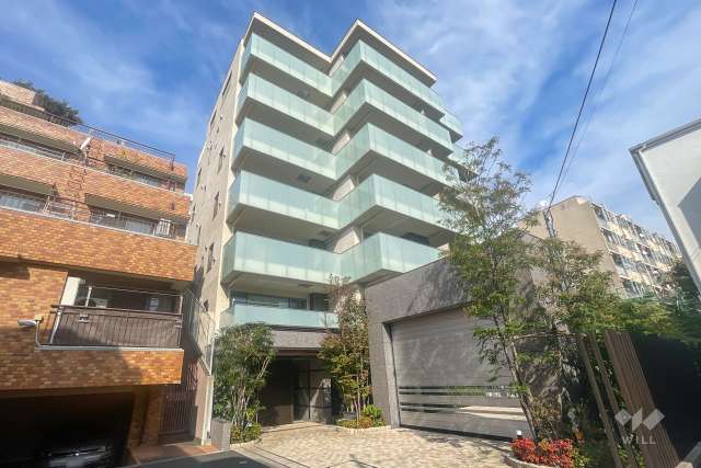 ロイヤルシーズン南麻布の外観（南側から）