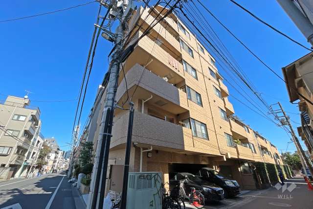 Ｊシティ幡ヶ谷の外観（西側から）