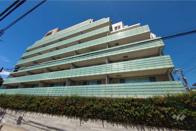 プラウド代々木初台の外観（南東側から）