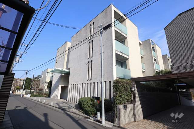 代々木の杜パークマンションの外観(南西側から）