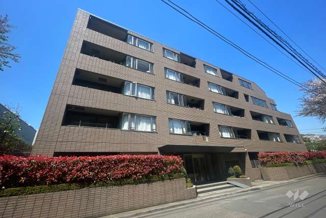 グランヴェール代々木西原の外観（南西側から）