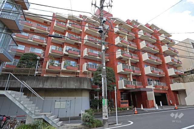 サンビューハイツ渋谷の外観（北東側から）