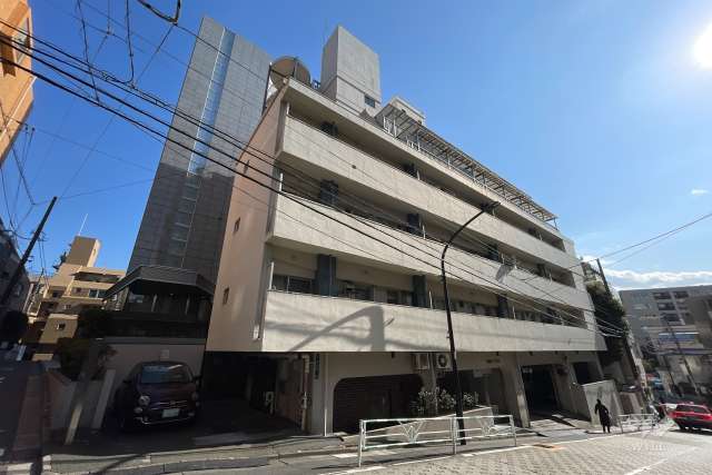 渋谷コーポラスの外観(北西側から)
