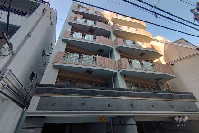 ジェイパーク渋谷神泉の外観（南西側から）