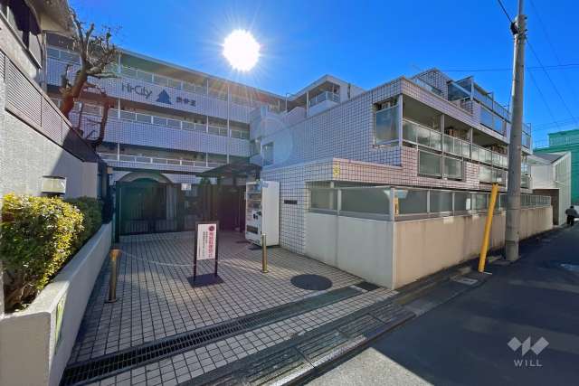 ハイシティ表参道の外観（北側から）