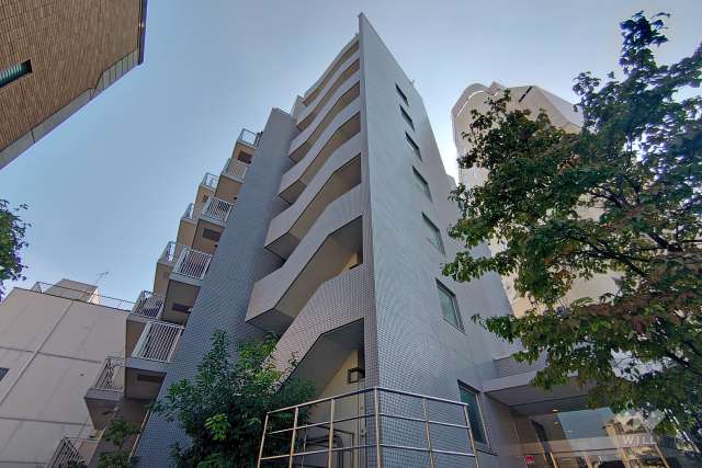 エスポワール渋谷松濤の外観（北東側から）