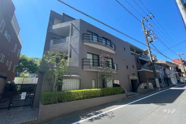 グローリア初穂代々木上原の外観（北東側から）