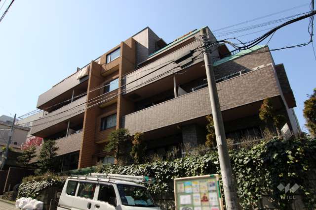 ドラゴンマンション代々木上原壱番館の外観（北東側から）