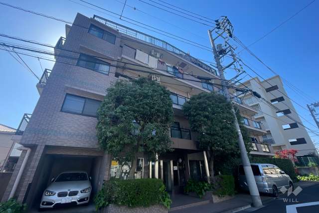グランシャリオ笹塚壱番館の外観（南東側から）