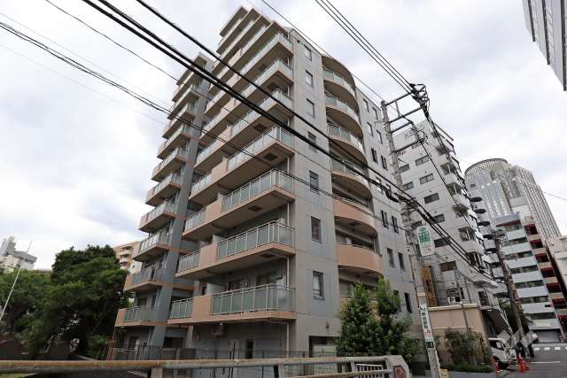 ユニーブル恵比寿の外観(南東側から)