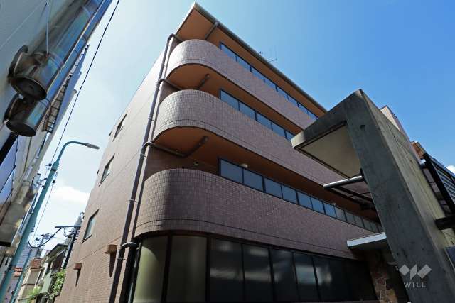 アイディ幡ヶ谷の外観（北東側から）