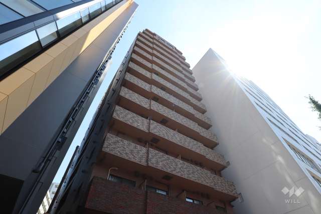 トーシンフェニックス笹塚駅前弐番館の外観（北東側から）