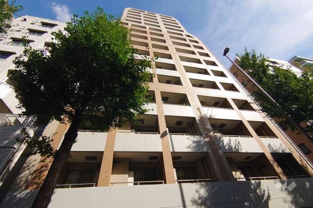 デュオステージ笹塚西館の外観（南西側から）