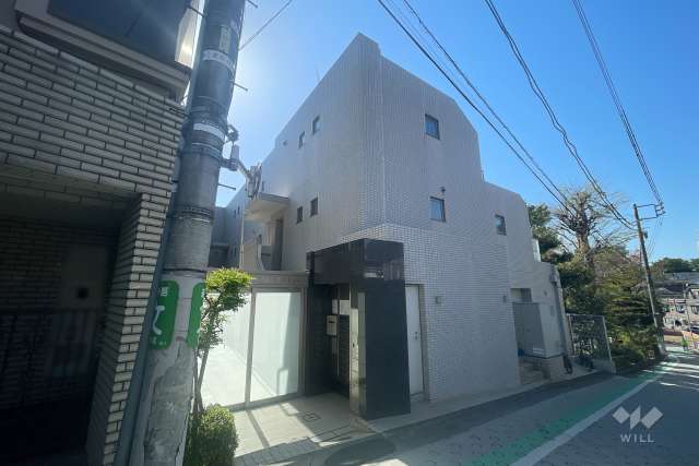 オープンレジデンス代々木上原の外観（南東側から）