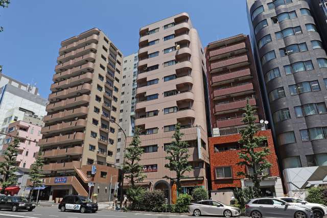 コンド恵比寿の外観（南東側から）