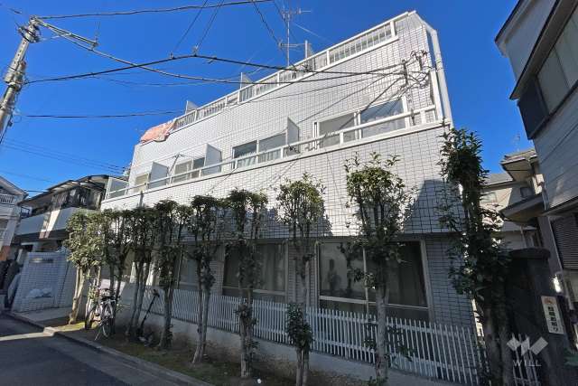 ノーブル渋谷本町の外観(南東側から)